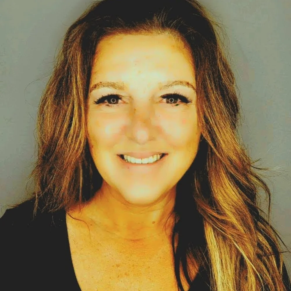 Meet your Posh Ambassador II -  Karen Top Sugg. Seller, Top Ship, Pos…. - Picture 3 of 4